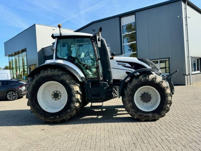 Valtra T214 Versu - Traktör: fotoğraf 4 Valtra T214 Versu - Traktör: fotoğraf 4