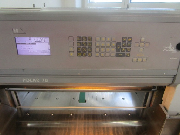 POLAR 78 ES - Kağıt kesme makinesi: fotoğraf 4 POLAR 78 ES - Kağıt kesme makinesi: fotoğraf 4