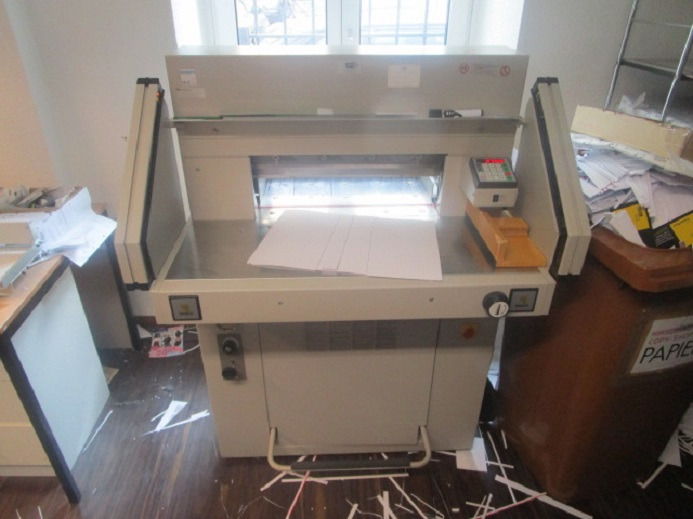 STAPELSCHNEIDER EBA 551 LT - Kağıt kesme makinesi: fotoğraf 1 STAPELSCHNEIDER EBA 551 LT - Kağıt kesme makinesi: fotoğraf 1