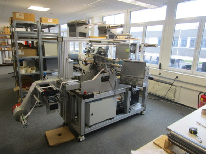 THERMOTRANSFER DRUCKSYSTEM MIT STANZE MPRINT MORLOCK LP 2000 (Drucken, Kaschieren, Stanzen) - Baskı makinesi: fotoğraf 4 THERMOTRANSFER DRUCKSYSTEM MIT STANZE MPRINT MORLOCK LP 2000 (Drucken, Kaschieren, Stanzen) - Baskı makinesi: fotoğraf 4