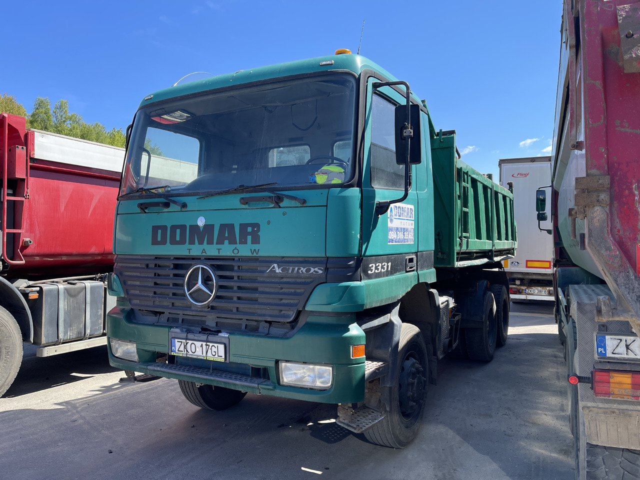 MERCEDES-BENZ Actros 3331 - Damperli kamyon: fotoğraf 1 MERCEDES-BENZ Actros 3331 - Damperli kamyon: fotoğraf 1