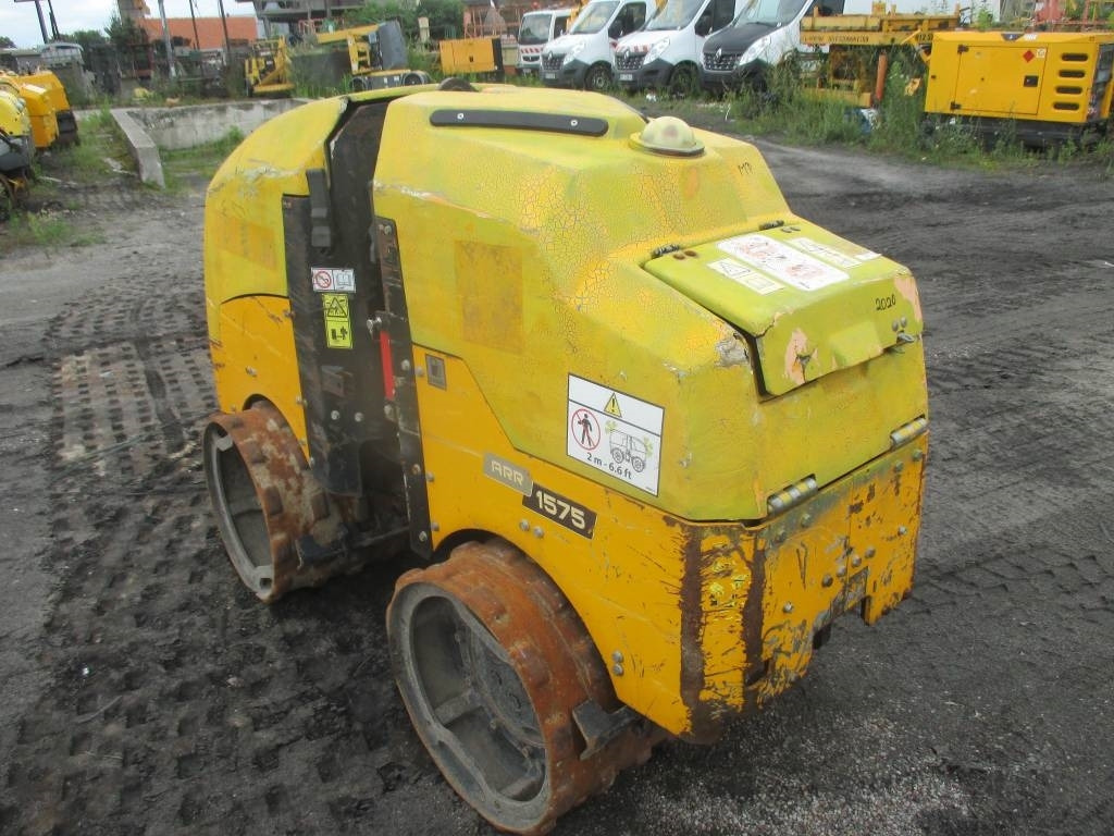 Ammann ARR 1575 - Yol silindiri: fotoğraf 4 Ammann ARR 1575 - Yol silindiri: fotoğraf 4