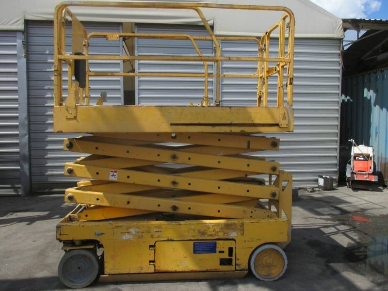 Genie GS 2646 - Makasli platform: fotoğraf 1 Genie GS 2646 - Makasli platform: fotoğraf 1