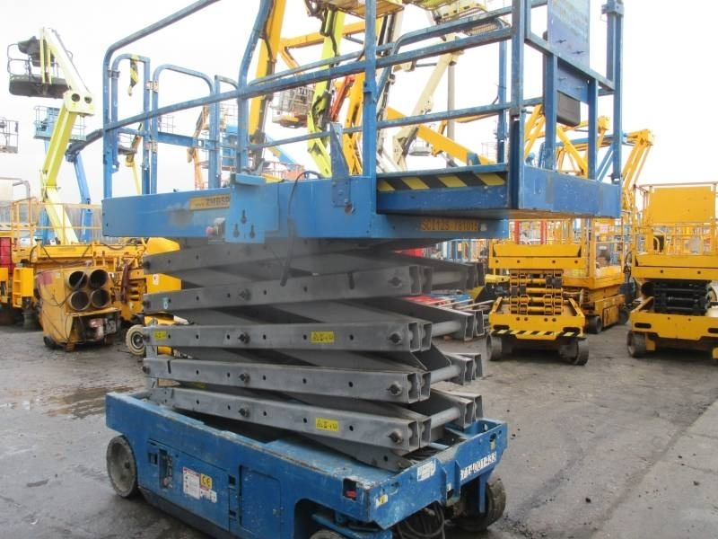Genie GS 3246 - Makasli platform: fotoğraf 4 Genie GS 3246 - Makasli platform: fotoğraf 4
