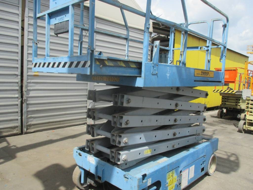 Genie GS 3246 - Makasli platform: fotoğraf 2 Genie GS 3246 - Makasli platform: fotoğraf 2
