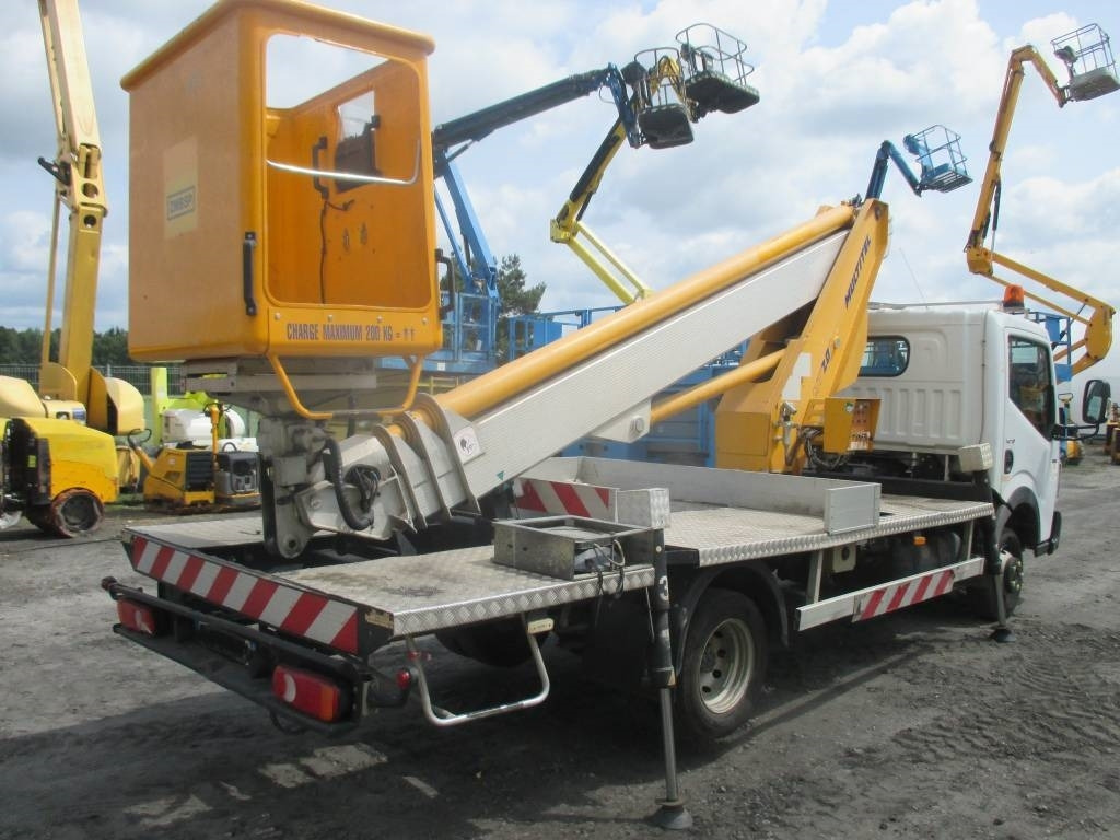 Multitel MT 202 DS - Araç üzerine platform: fotoğraf 3 Multitel MT 202 DS - Araç üzerine platform: fotoğraf 3