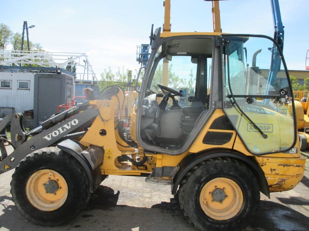 Volvo L 25 F - Tekerlekli yükleyici: fotoğraf 5 Volvo L 25 F - Tekerlekli yükleyici: fotoğraf 5