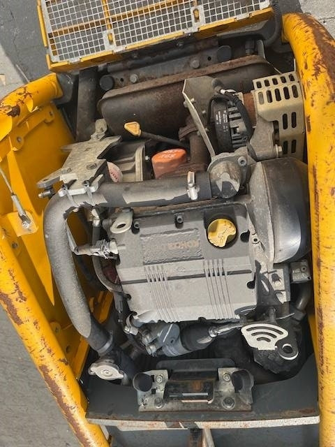 Wacker Neuson DPU 80 - Titreşimli kompaktör: fotoğraf 5 Wacker Neuson DPU 80 - Titreşimli kompaktör: fotoğraf 5