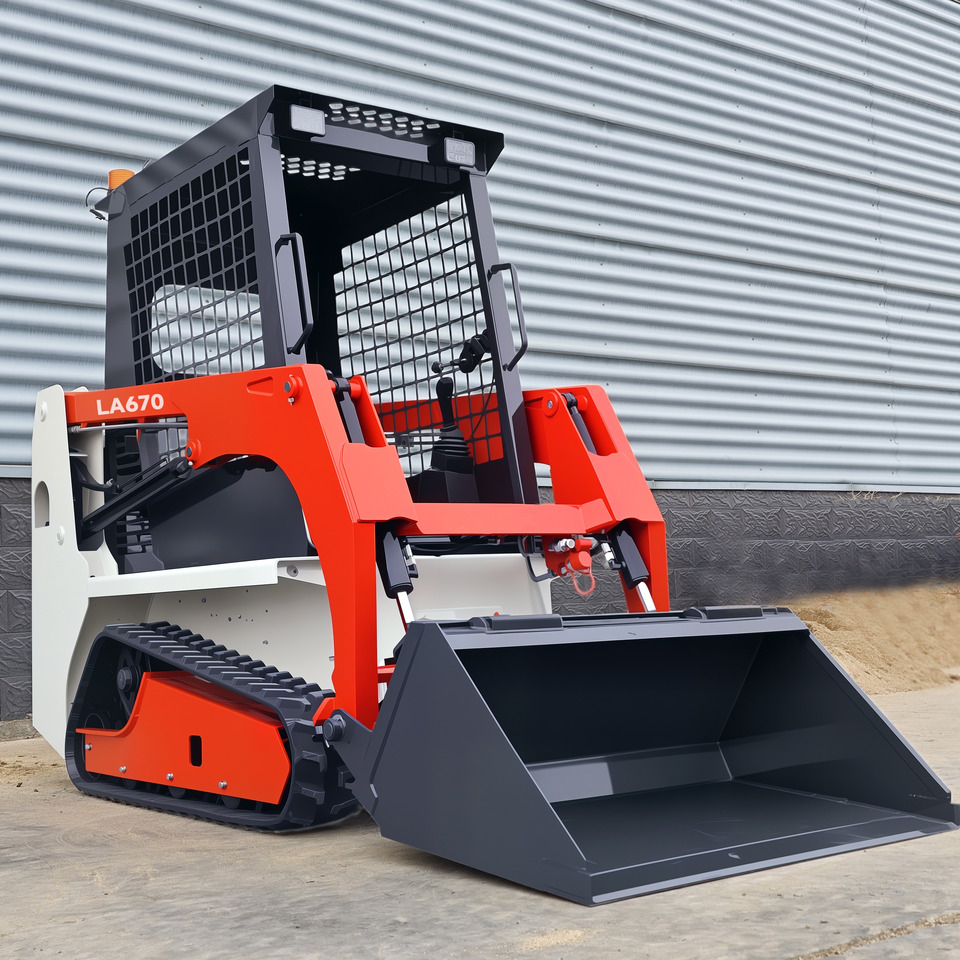 LEZUM LA670 Mini Small Skid Steer Loader Compact Track Diesel Mini Skid Steer Loader For Sale With Small Mini Skid Steer Attachments 4 In 1 Bucket - Mini yükleyici: fotoğraf 2 LEZUM LA670 Mini Small Skid Steer Loader Compact Track Diesel Mini Skid Steer Loader For Sale With Small Mini Skid Steer Attachments 4 In 1 Bucket - Mini yükleyici: fotoğraf 2