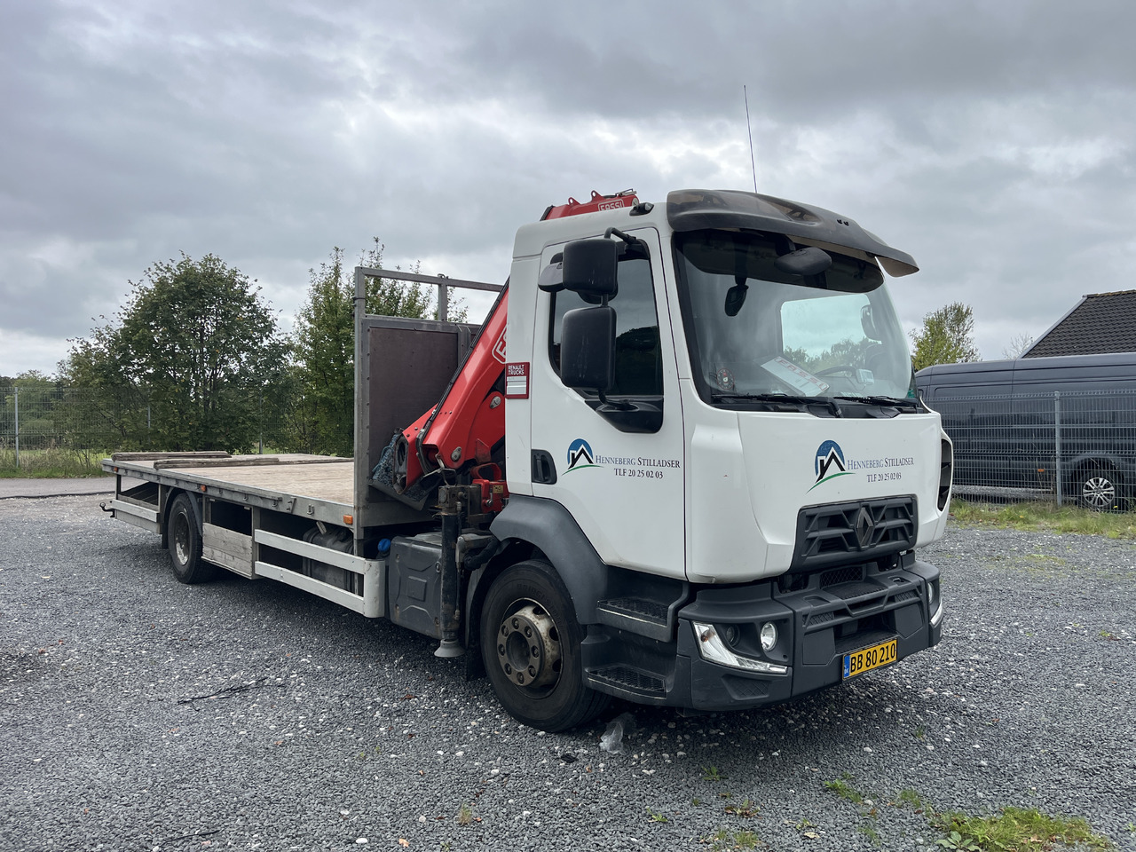 RENAULT D 16 - Vinçli kamyon: fotoğraf 2 RENAULT D 16 - Vinçli kamyon: fotoğraf 2