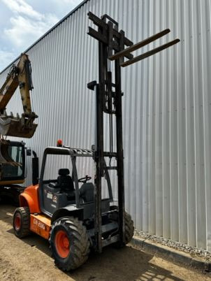 Ausa C200HX4 - 4x4 à 16500€ HT - Forklift: fotoğraf 4 Ausa C200HX4 - 4x4 à 16500€ HT - Forklift: fotoğraf 4
