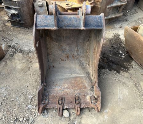 Godet attache jcb pour pelle de 5T à 9T - Ekskavatör kovası: fotoğraf 1 Godet attache jcb pour pelle de 5T à 9T - Ekskavatör kovası: fotoğraf 1