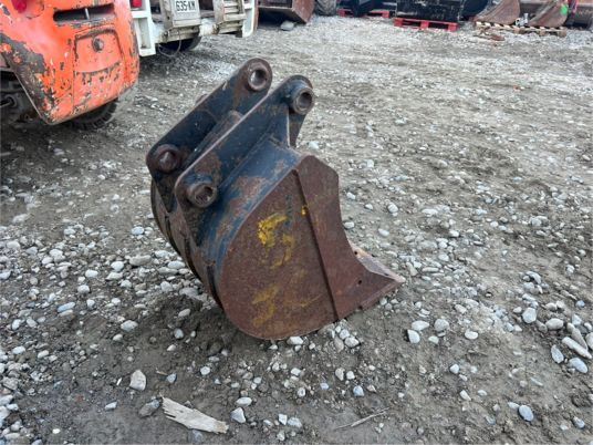 Godet de terrassement jcb - 550€ NET - Ekskavatör kovası: fotoğraf 5 Godet de terrassement jcb - 550€ NET - Ekskavatör kovası: fotoğraf 5
