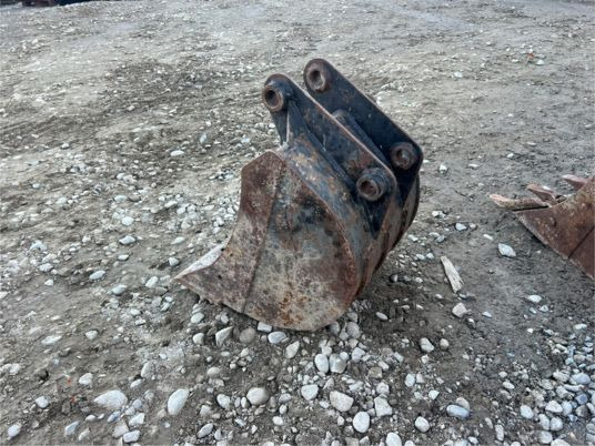 Godet de terrassement jcb - 550€ NET - Ekskavatör kovası: fotoğraf 4 Godet de terrassement jcb - 550€ NET - Ekskavatör kovası: fotoğraf 4