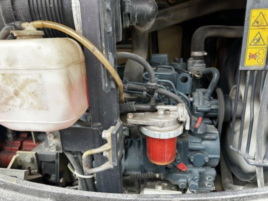 Mini ekskavatör Kubota KX61-3 Canopy: fotoğraf 9