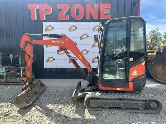 Kubota U27-4 Cabine à 23500€ HT - Mini ekskavatör: fotoğraf 4 Kubota U27-4 Cabine à 23500€ HT - Mini ekskavatör: fotoğraf 4
