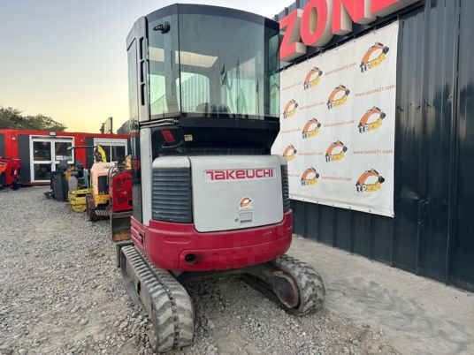 Takeuchi TB23R Cabine à 17 500 € HT - Mini ekskavatör: fotoğraf 4 Takeuchi TB23R Cabine à 17 500 € HT - Mini ekskavatör: fotoğraf 4