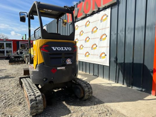 Volvo ECR25D à 23900 euros HT - Mini ekskavatör: fotoğraf 2 Volvo ECR25D à 23900 euros HT - Mini ekskavatör: fotoğraf 2