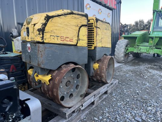 Wacker Neuson RT82-SC2 - Mini asfalt silindiri: fotoğraf 4 Wacker Neuson RT82-SC2 - Mini asfalt silindiri: fotoğraf 4