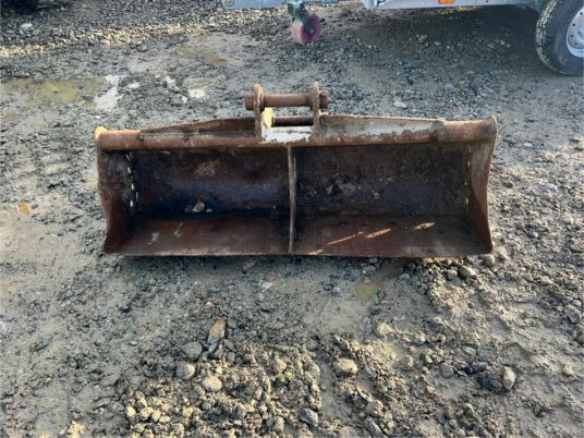 Godet de curage jcb - axe 45 mm - Ekskavatör kovası: fotoğraf 2 Godet de curage jcb - axe 45 mm - Ekskavatör kovası: fotoğraf 2