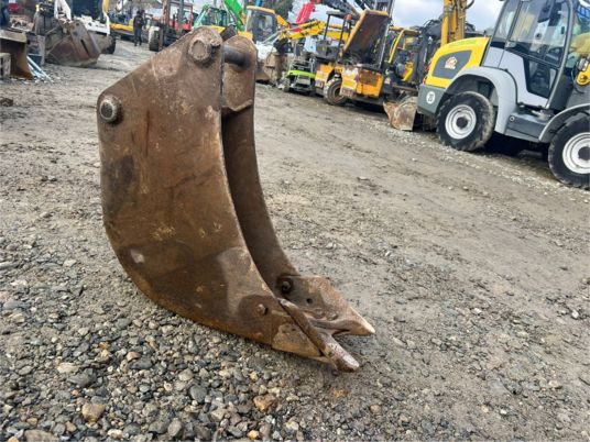 Godet de tranchée jcb - axe 45 mm - Ekskavatör kovası: fotoğraf 3 Godet de tranchée jcb - axe 45 mm - Ekskavatör kovası: fotoğraf 3