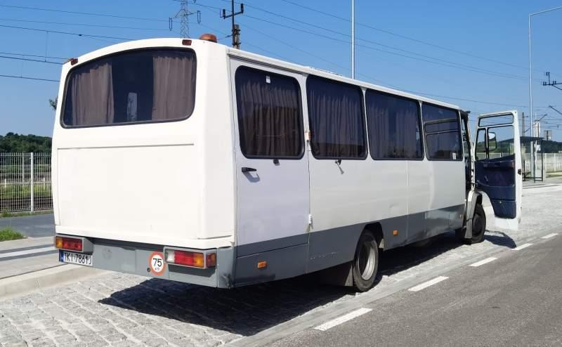 Mercedes-Benz Vario 814D 38+12 - Şehirlerarası otobüs: fotoğraf 4 Mercedes-Benz Vario 814D 38+12 - Şehirlerarası otobüs: fotoğraf 4