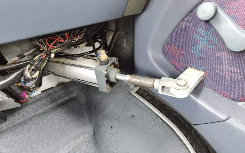 Şehirlerarası otobüs Mercedes-Benz Vario 814D 38+7: fotoğraf 17 Şehirlerarası otobüs Mercedes-Benz Vario 814D 38+7: fotoğraf 17