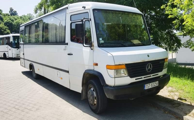 Mercedes-Benz Vario 814D 38 - Şehirlerarası otobüs: fotoğraf 1 Mercedes-Benz Vario 814D 38 - Şehirlerarası otobüs: fotoğraf 1