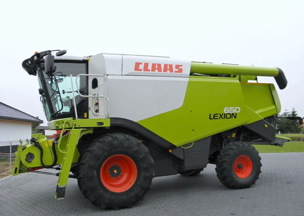 Claas Lexion 650 2014 Rok, heder V750, Nie Malowany, Stan Idealny - Biçerdöver: fotoğraf 4 Claas Lexion 650 2014 Rok, heder V750, Nie Malowany, Stan Idealny - Biçerdöver: fotoğraf 4