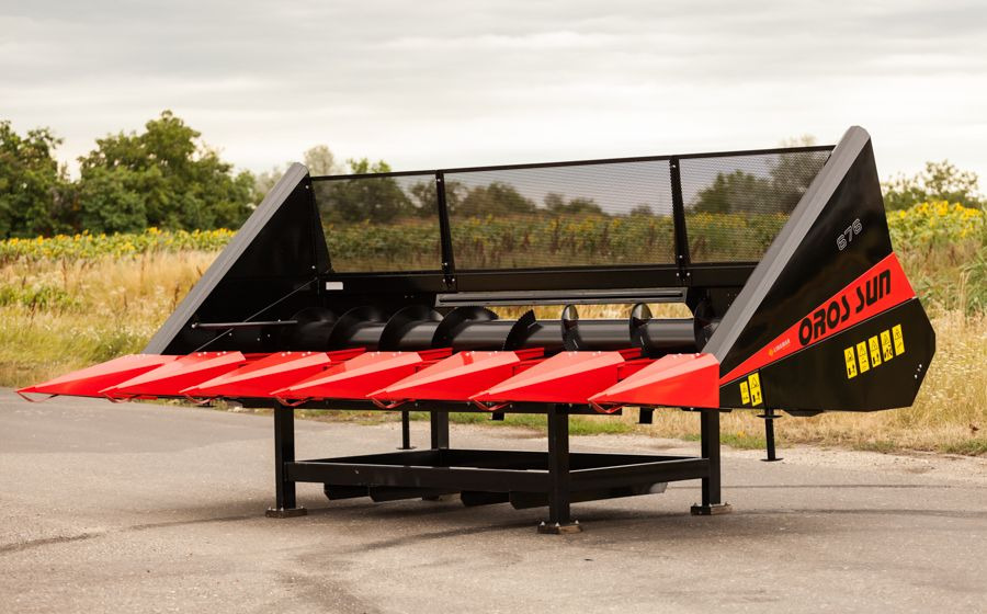 Oros SUN 876 8 rzędowy, Nowe Przystawki do zbioru słonecznika, - Diğer araçlar: fotoğraf 4 Oros SUN 876 8 rzędowy, Nowe Przystawki do zbioru słonecznika, - Diğer araçlar: fotoğraf 4