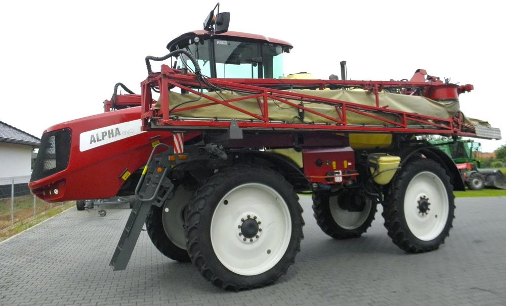 Ilaçlama makinesi Hardi ALPHA 4100 EVO 2013 Rok, 30 metrow,40 km/h,GPS, Nie Malowany, Stan Bardzo Dobry: fotoğraf 15