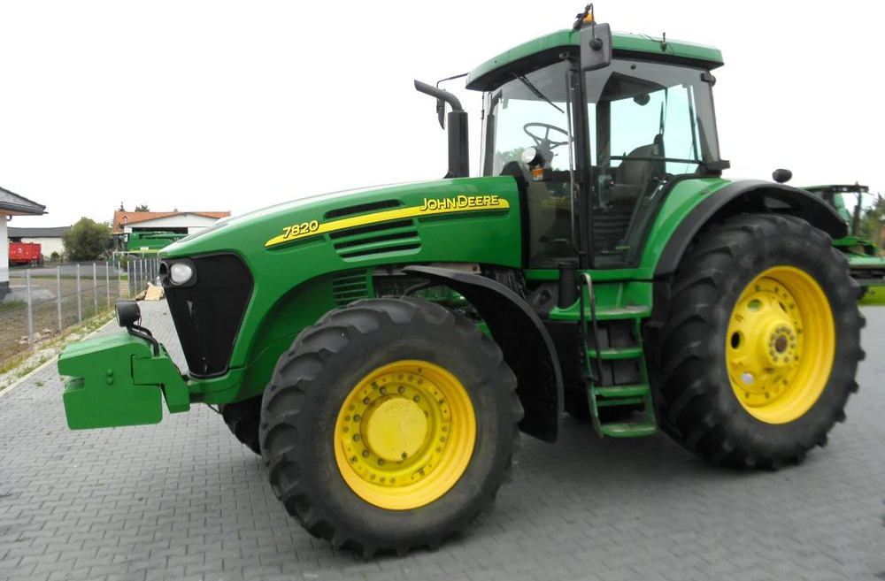 John Deere 7820 2006 Rok, POWERQUAD Skrzynia, TLS, Nie Malowany, Stan Idealny - Traktör: fotoğraf 3 John Deere 7820 2006 Rok, POWERQUAD Skrzynia, TLS, Nie Malowany, Stan Idealny - Traktör: fotoğraf 3