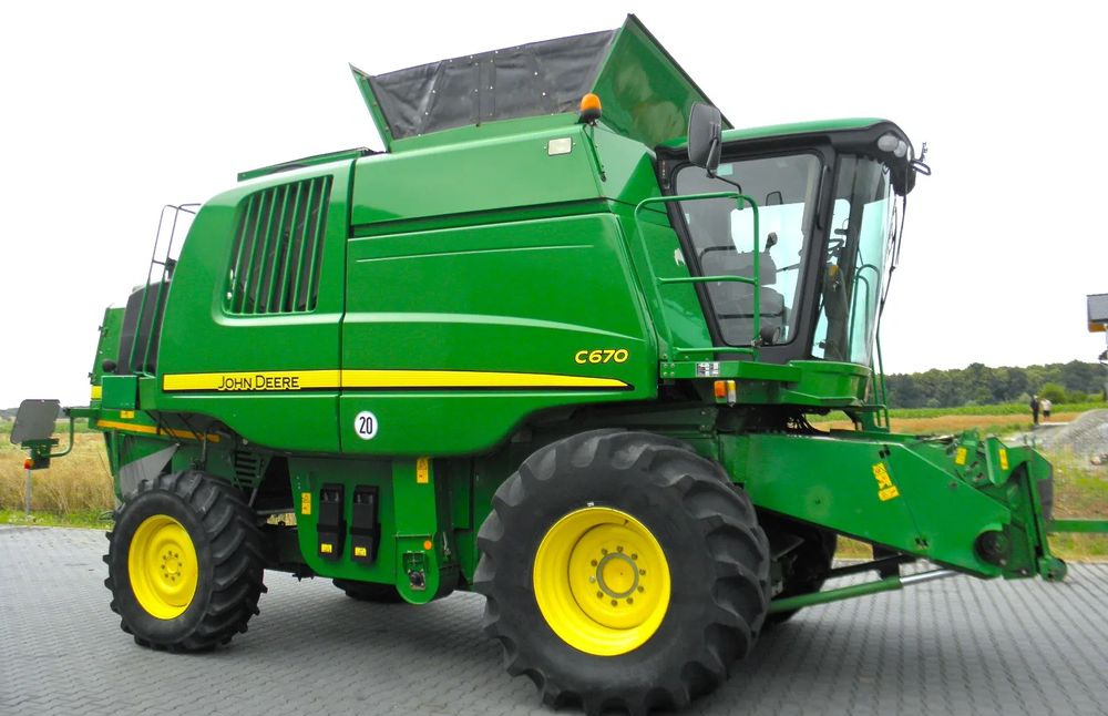 John Deere C 670 2008 Rok, heder 7,6m, 1900 mtg, Nie Malowany, Stan Idealny - Biçerdöver: fotoğraf 2 John Deere C 670 2008 Rok, heder 7,6m, 1900 mtg, Nie Malowany, Stan Idealny - Biçerdöver: fotoğraf 2