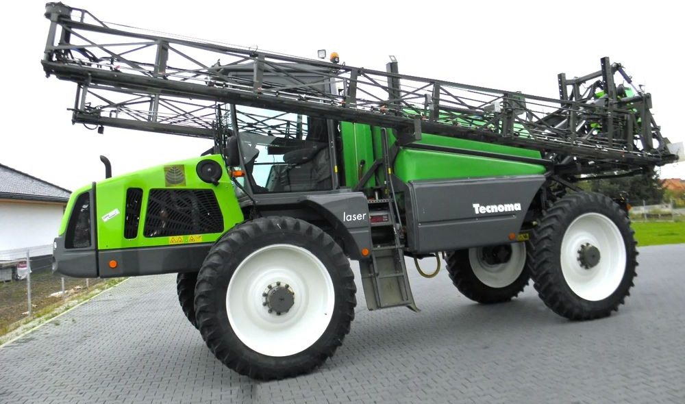 Tecnoma Laser 4240 2014 Rok, GPS, 36 M, Nie Malowany, Stan Bardzo Dobry - Ilaçlama makinesi: fotoğraf 2 Tecnoma Laser 4240 2014 Rok, GPS, 36 M, Nie Malowany, Stan Bardzo Dobry - Ilaçlama makinesi: fotoğraf 2