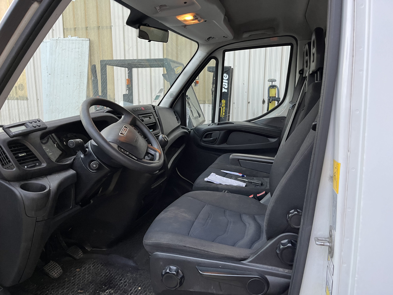Iveco Daily 35-120 - Frigorifik kamyonet: fotoğraf 4 Iveco Daily 35-120 - Frigorifik kamyonet: fotoğraf 4