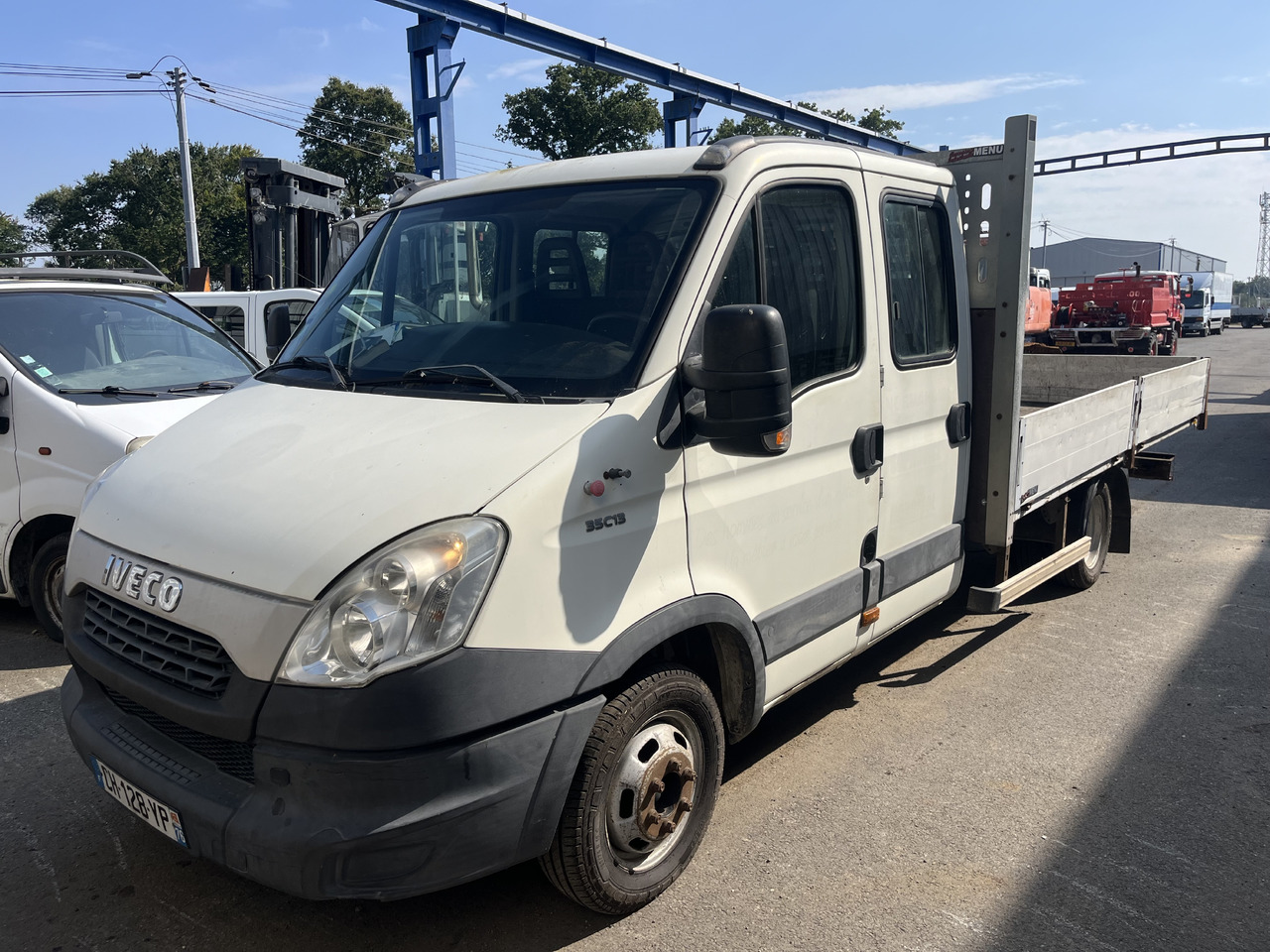 Iveco Daily 35c13 double cabine plateau - Açık kasa kamyonet: fotoğraf 1 Iveco Daily 35c13 double cabine plateau - Açık kasa kamyonet: fotoğraf 1
