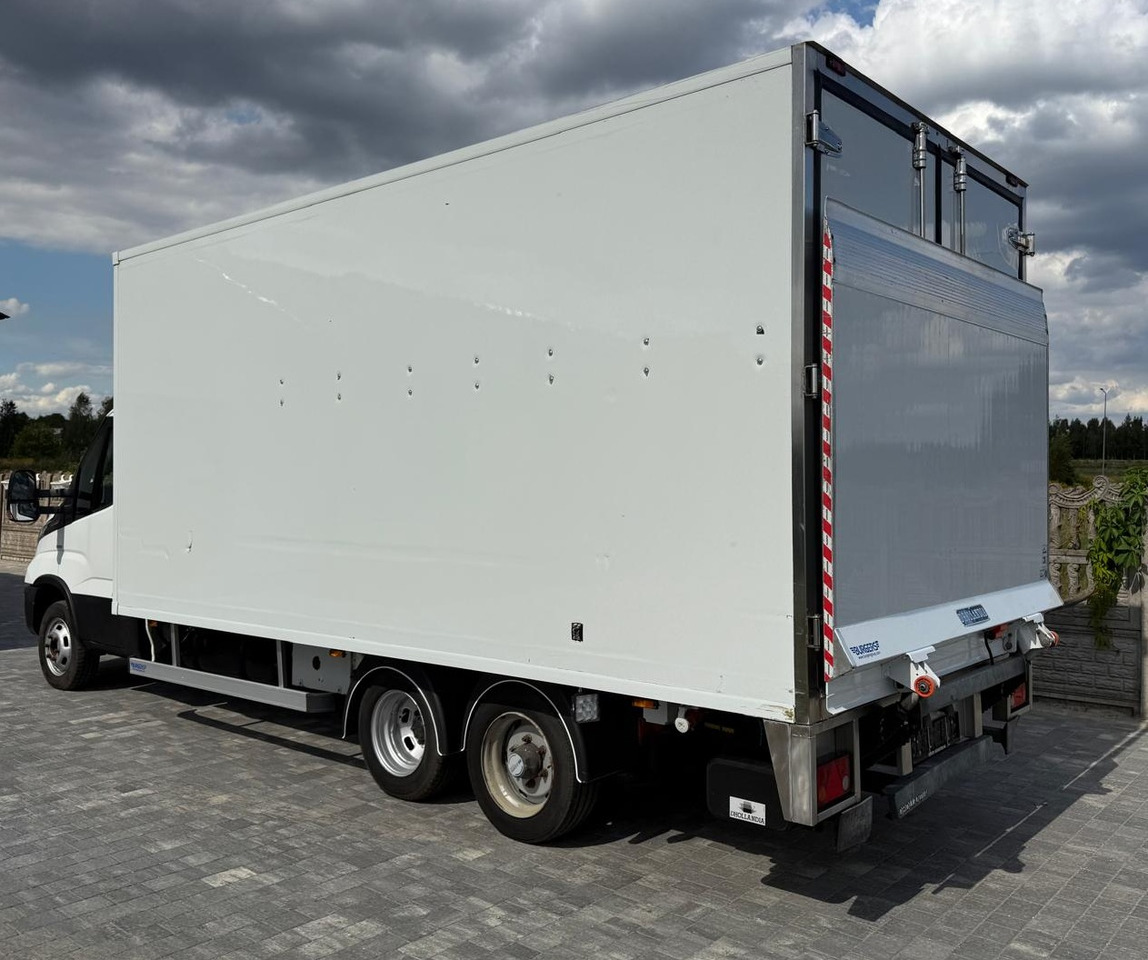 IVECO 40C18 BE COMBI – chłodnia z windą, kat. B+E, polift, 2019 rok - Frigorifik kamyonet: fotoğraf 5 IVECO 40C18 BE COMBI – chłodnia z windą, kat. B+E, polift, 2019 rok - Frigorifik kamyonet: fotoğraf 5