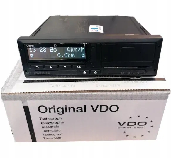 VDO VDO TACHOGRAF INTELIGENTNY DRUGIEJ GENERACJI DTCO 4.1 ADR Z2 AAA2359680021 - Takograf: fotoğraf 1 VDO VDO TACHOGRAF INTELIGENTNY DRUGIEJ GENERACJI DTCO 4.1 ADR Z2 AAA2359680021 - Takograf: fotoğraf 1