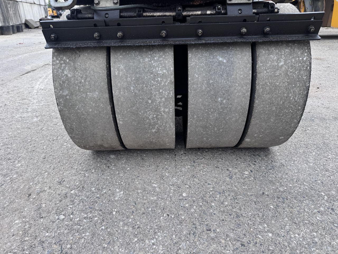 AMMANN ARX 16-2 C - Kombine silindir: fotoğraf 5 AMMANN ARX 16-2 C - Kombine silindir: fotoğraf 5