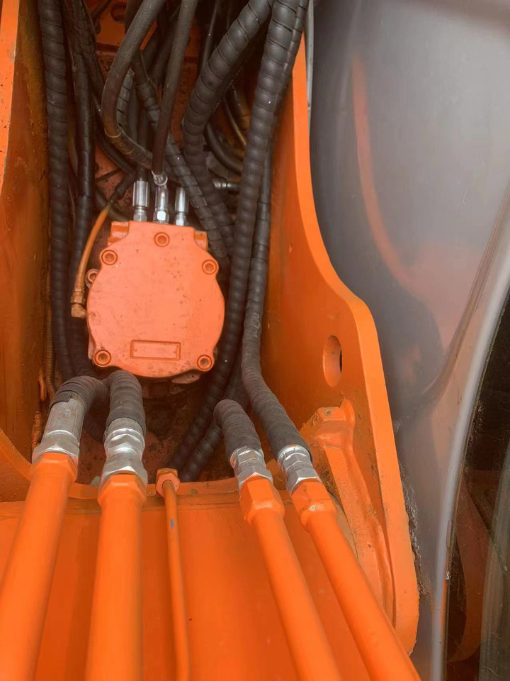 HITACHI ZX60 - Mini ekskavatör: fotoğraf 4 HITACHI ZX60 - Mini ekskavatör: fotoğraf 4