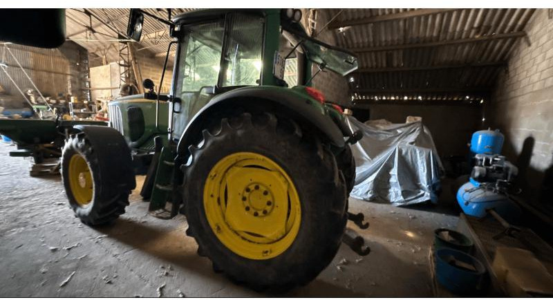 JOHN DEERE 6520 - Traktör: fotoğraf 3 JOHN DEERE 6520 - Traktör: fotoğraf 3