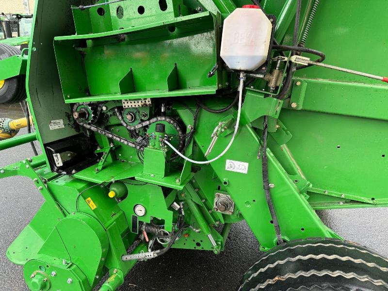 JOHN DEERE 864 - Silindirik balya makinesi: fotoğraf 5 JOHN DEERE 864 - Silindirik balya makinesi: fotoğraf 5