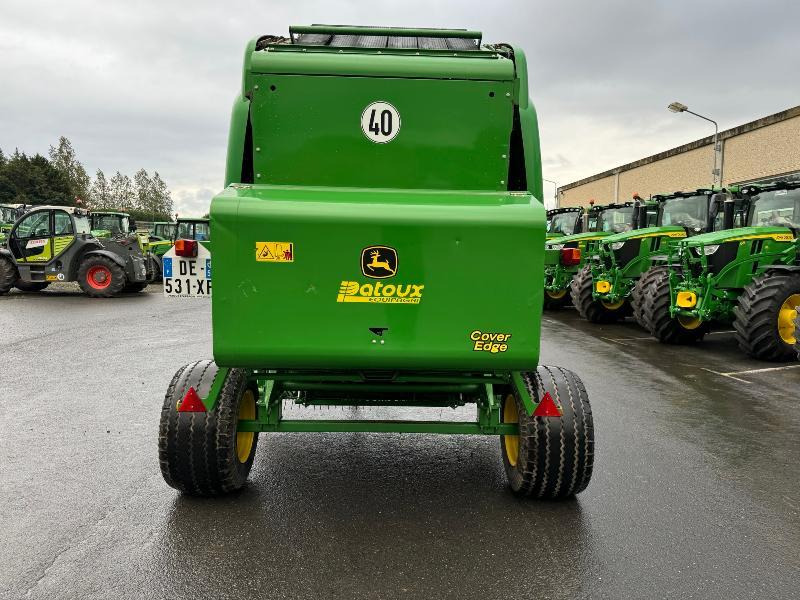 JOHN DEERE 864 - Silindirik balya makinesi: fotoğraf 3 JOHN DEERE 864 - Silindirik balya makinesi: fotoğraf 3