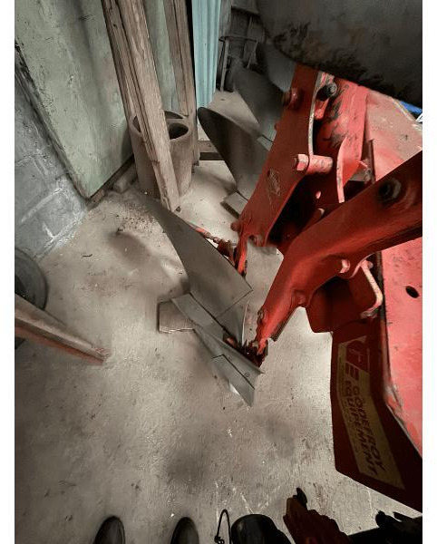 KUHN MASTER 100 - Pulluk: fotoğraf 5 KUHN MASTER 100 - Pulluk: fotoğraf 5