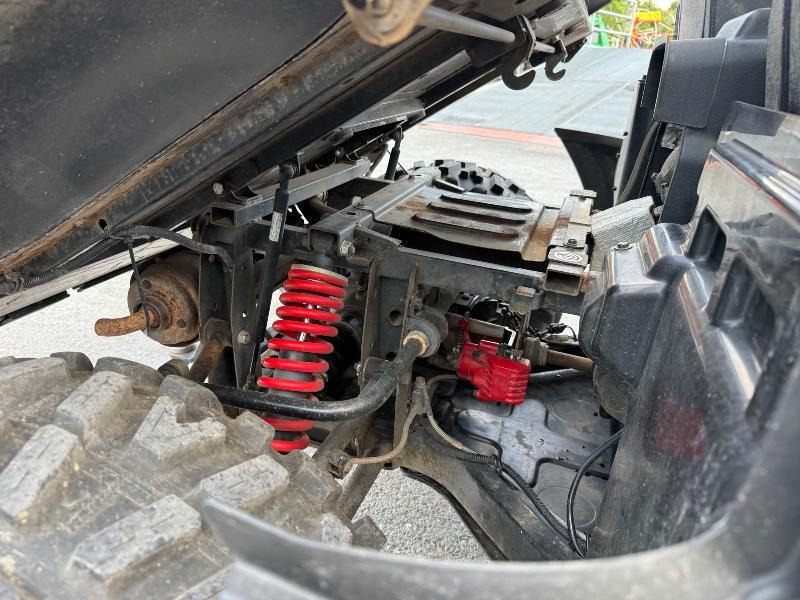 ATV KYMCO UXV 700: fotoğraf 9 ATV KYMCO UXV 700: fotoğraf 9