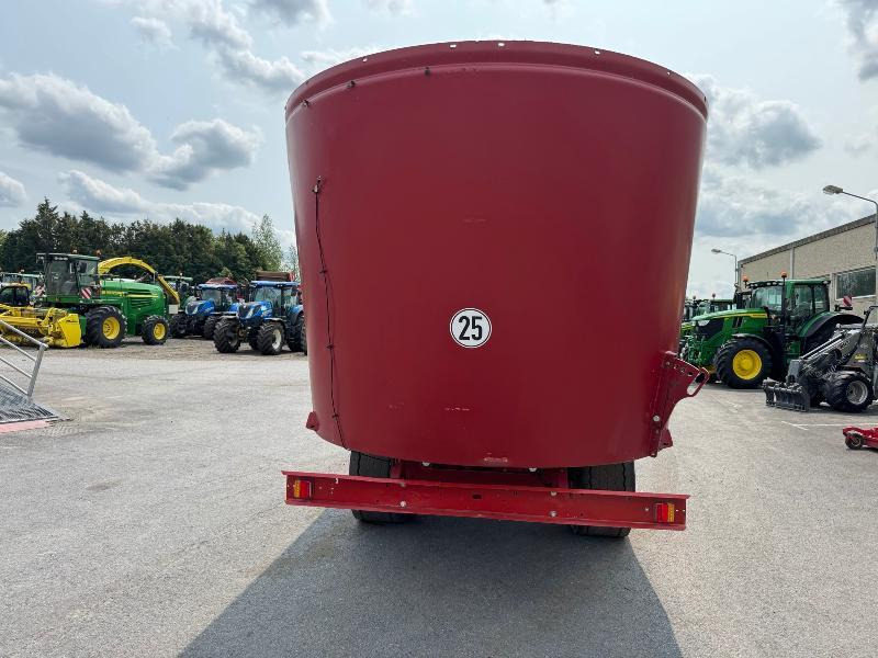 STRAUTMANN VERTIMIX 2401 - Yem mikseri: fotoğraf 3 STRAUTMANN VERTIMIX 2401 - Yem mikseri: fotoğraf 3