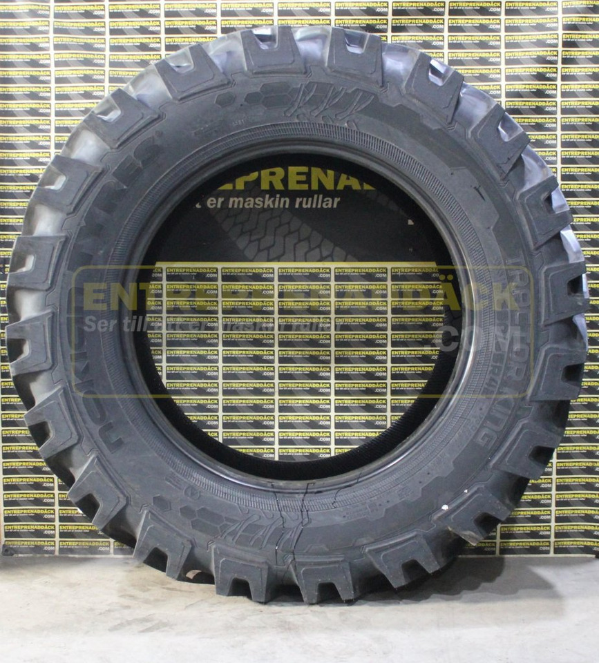 Nokian Tractor King 650/65R42 – Available as loose tyre or complete wheel - Traktör: fotoğraf 3 Nokian Tractor King 650/65R42 – Available as loose tyre or complete wheel - Traktör: fotoğraf 3