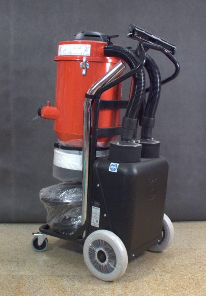 Husqvarna S26 - Endüstriyel süpürge: fotoğraf 3 Husqvarna S26 - Endüstriyel süpürge: fotoğraf 3