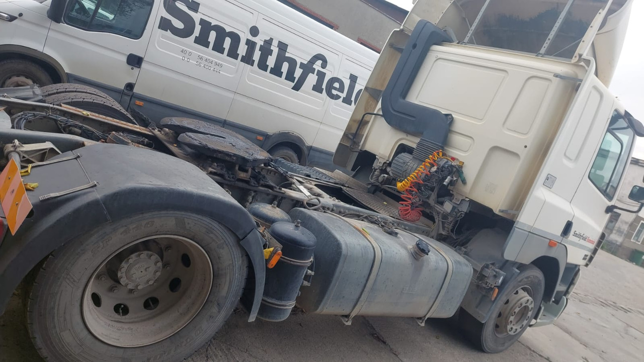 DAF CF 85.43 Tractor Head - Çekici: fotoğraf 5 DAF CF 85.43 Tractor Head - Çekici: fotoğraf 5
