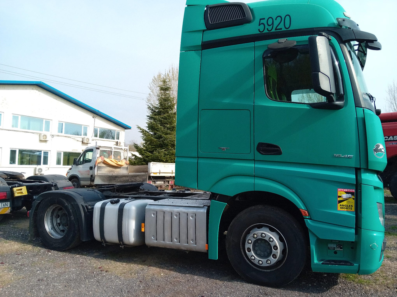 Mercedes-Benz Actros 18.45 - Çekici: fotoğraf 5 Mercedes-Benz Actros 18.45 - Çekici: fotoğraf 5
